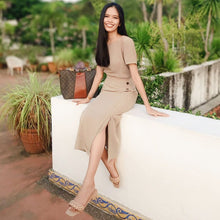 Load image into Gallery viewer, Nadine in Beige
