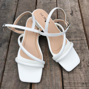 Maxine in White
