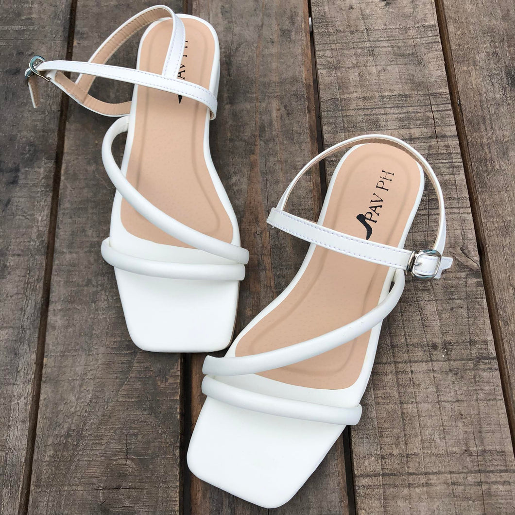 Maxine in White