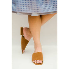 Load image into Gallery viewer, Kara in Tan
